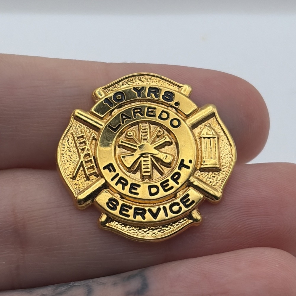 Laredo Texas Fire Department 10 Years Of Service Gold Tone Lapel Hat Pin